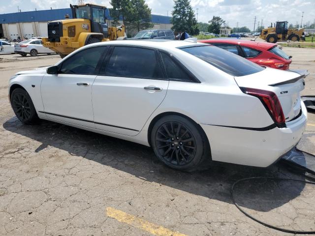 VIN 1G6KD5RSXJU150841 2018 Cadillac CT6, Luxury no.2