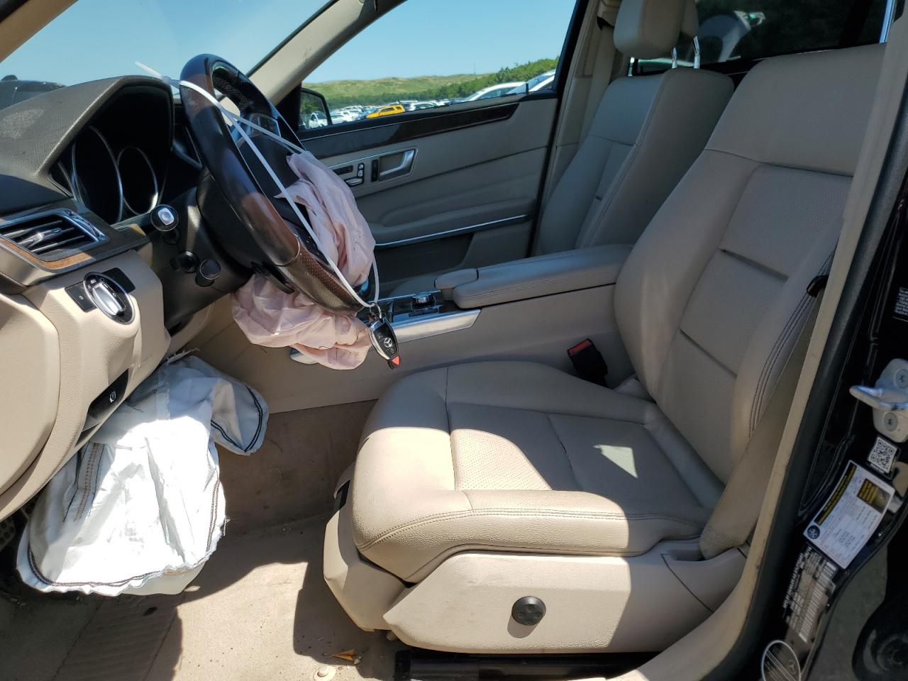 WDDHF8JB5FB085601 2015 Mercedes-Benz E 350 4Matic