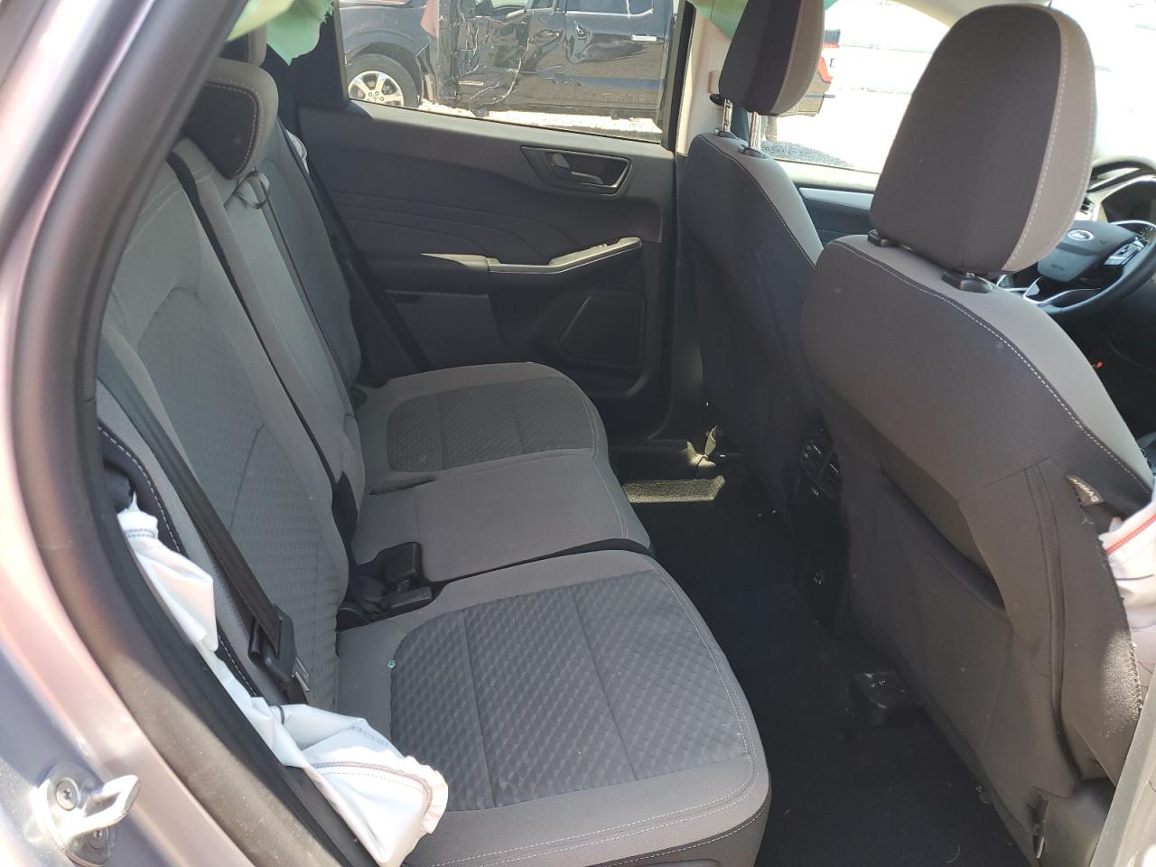 1FMCU9G65NUB12627 2022 Ford Escape Se