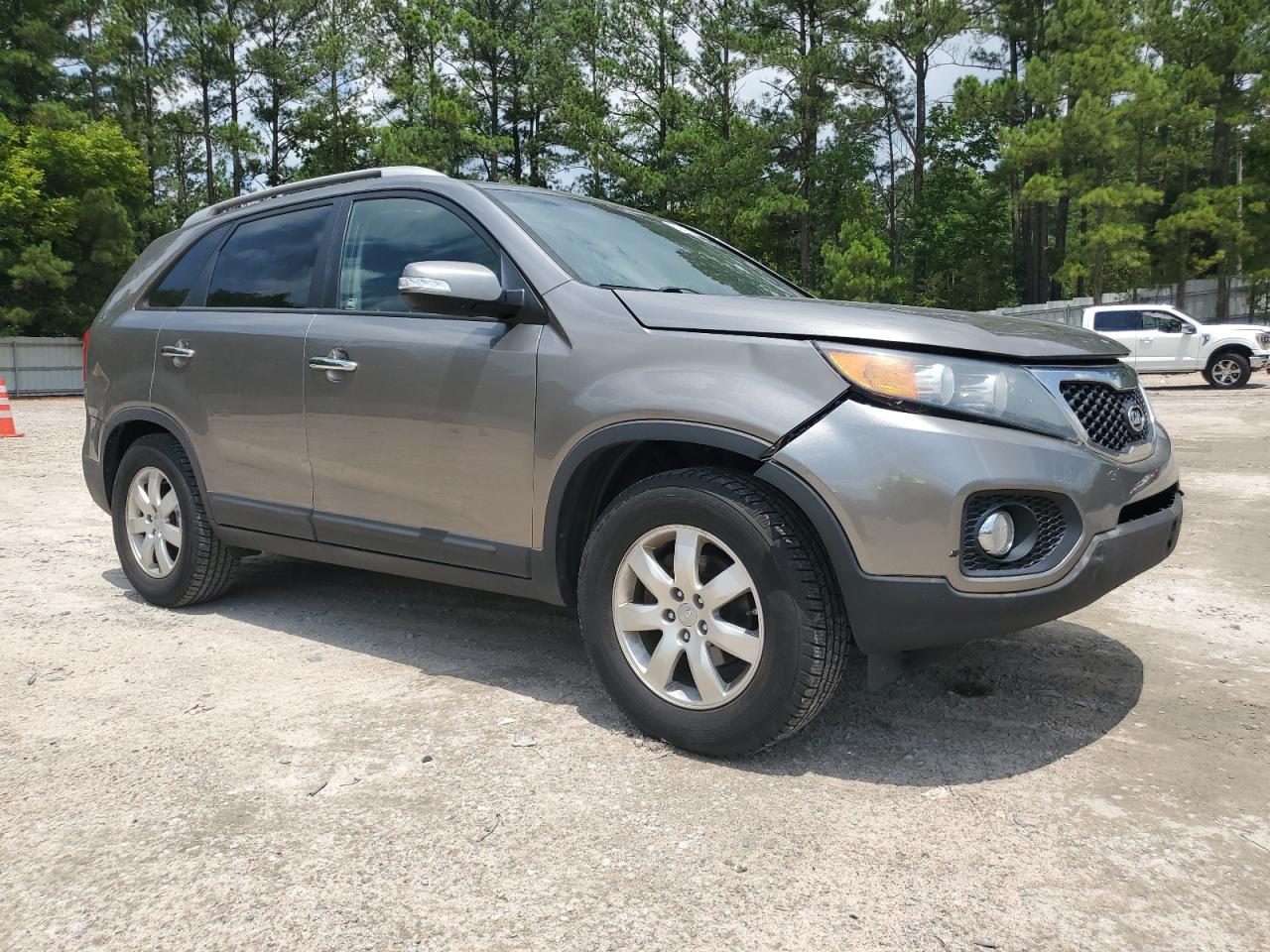2013 Kia Sorento Lx vin: 5XYKT4A66DG364384