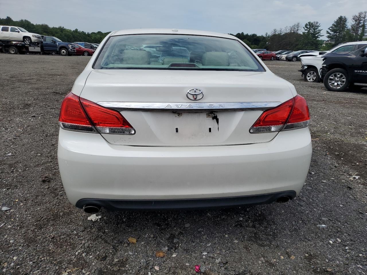 Lot #2821480288 2011 TOYOTA AVALON BAS