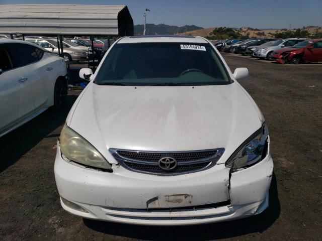 2004 Toyota Camry Le VIN: JTDBE30K840262190 Lot: 55154914