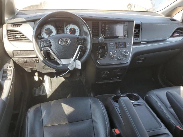 2018 TOYOTA SIENNA SE 5TDXZ3DC3JS912761