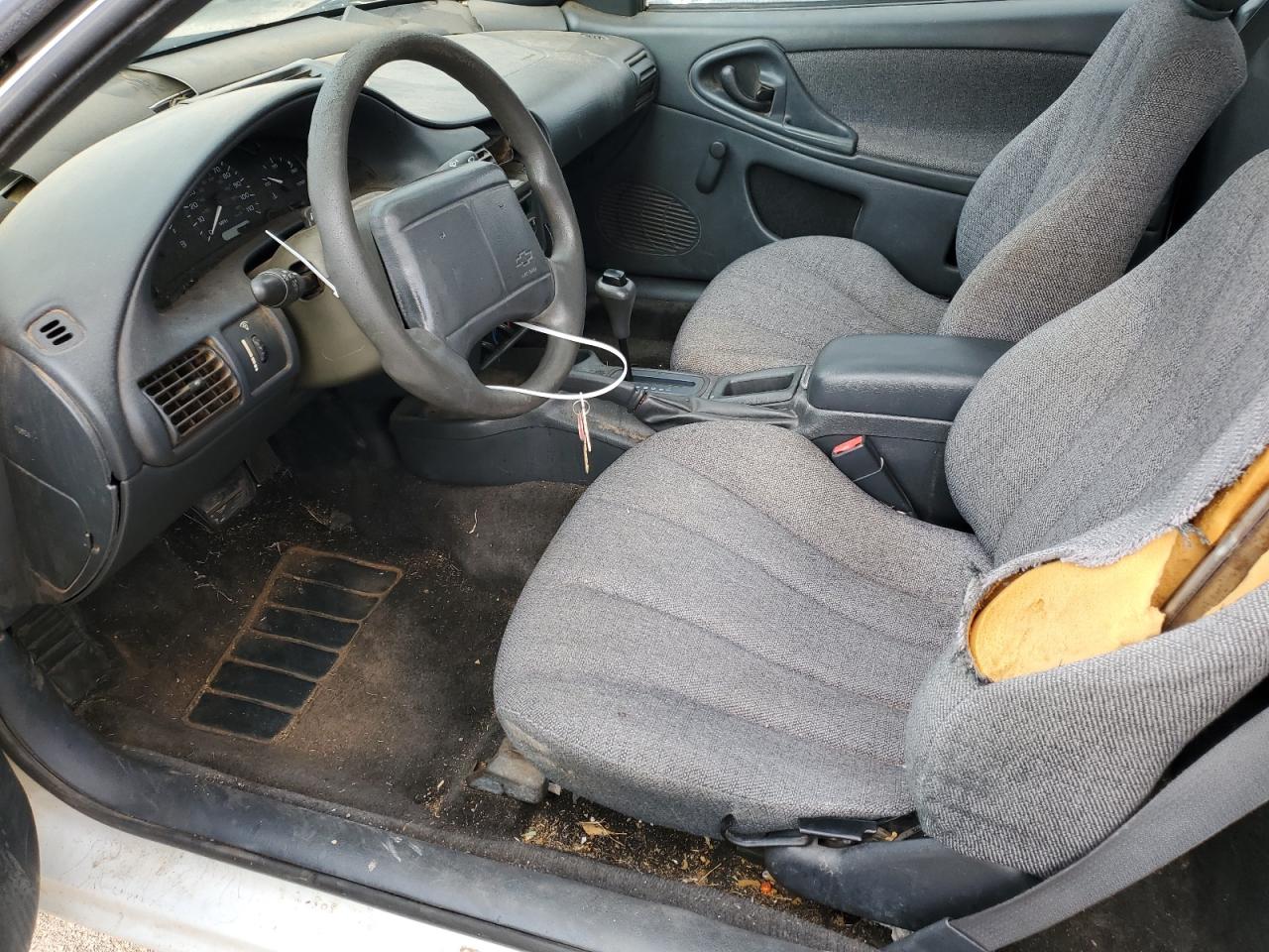 1G1JC1246Y7364632 2000 Chevrolet Cavalier