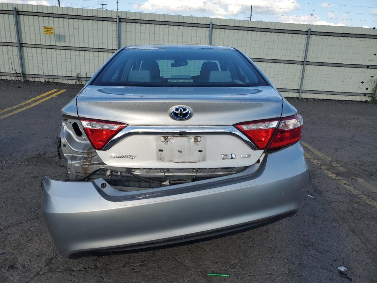 4T1BD1FK0GU195379 2016 Toyota Camry Hybrid