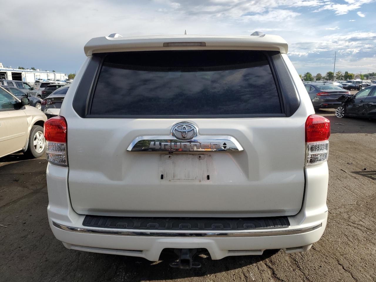 JTEBU5JR4A5028259 2010 Toyota 4Runner Sr5