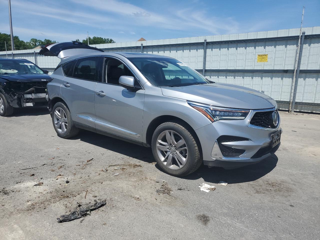 5J8TC2H75KL025173 2019 Acura Rdx Advance