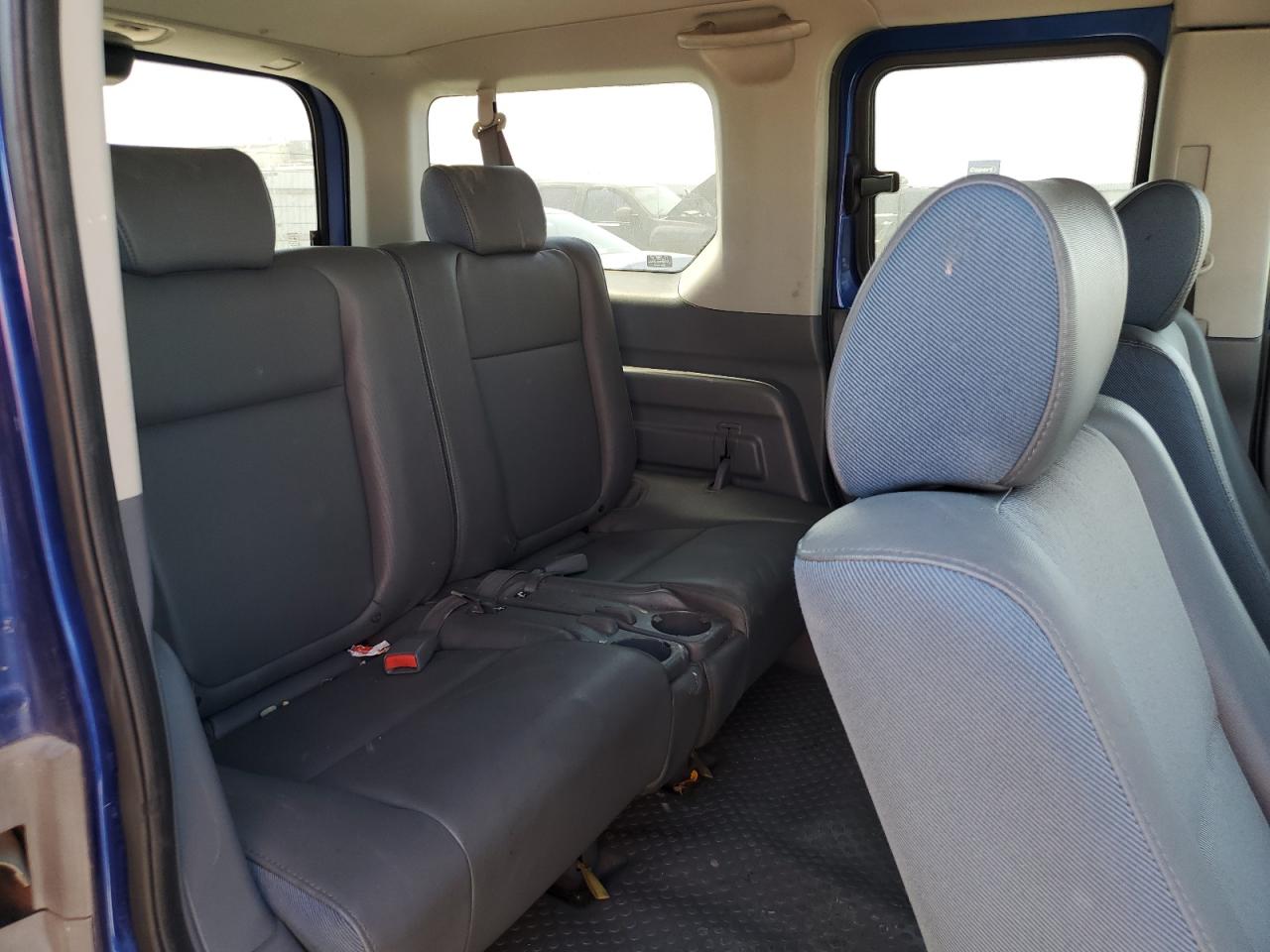 5J6YH18384L003033 2004 Honda Element Lx