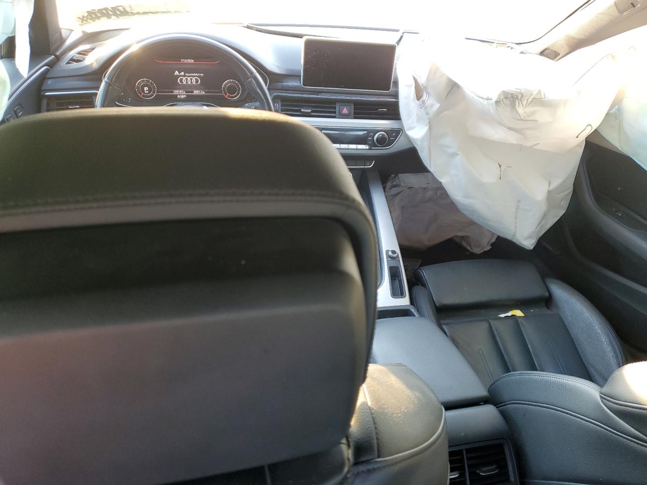 WAUENAF48HN032469 2017 Audi A4 Premium Plus