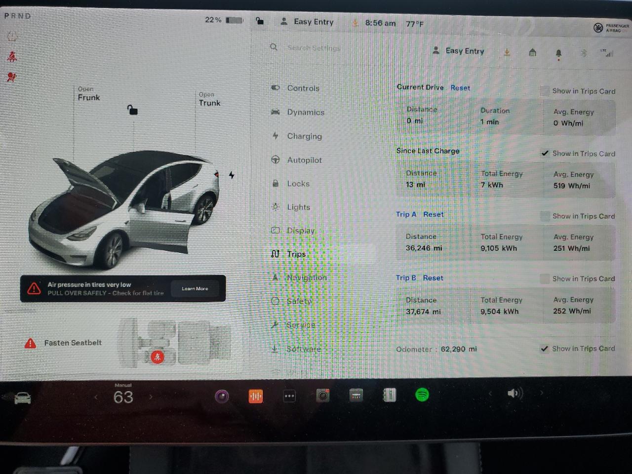 7SAYGAEE1NF377327 2022 Tesla Model Y