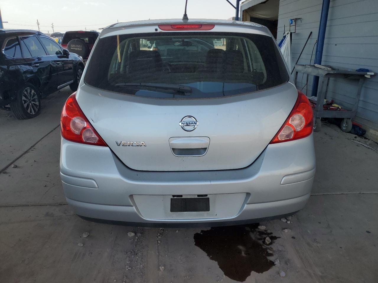 3N1BC1CP8BL407961 2011 Nissan Versa S