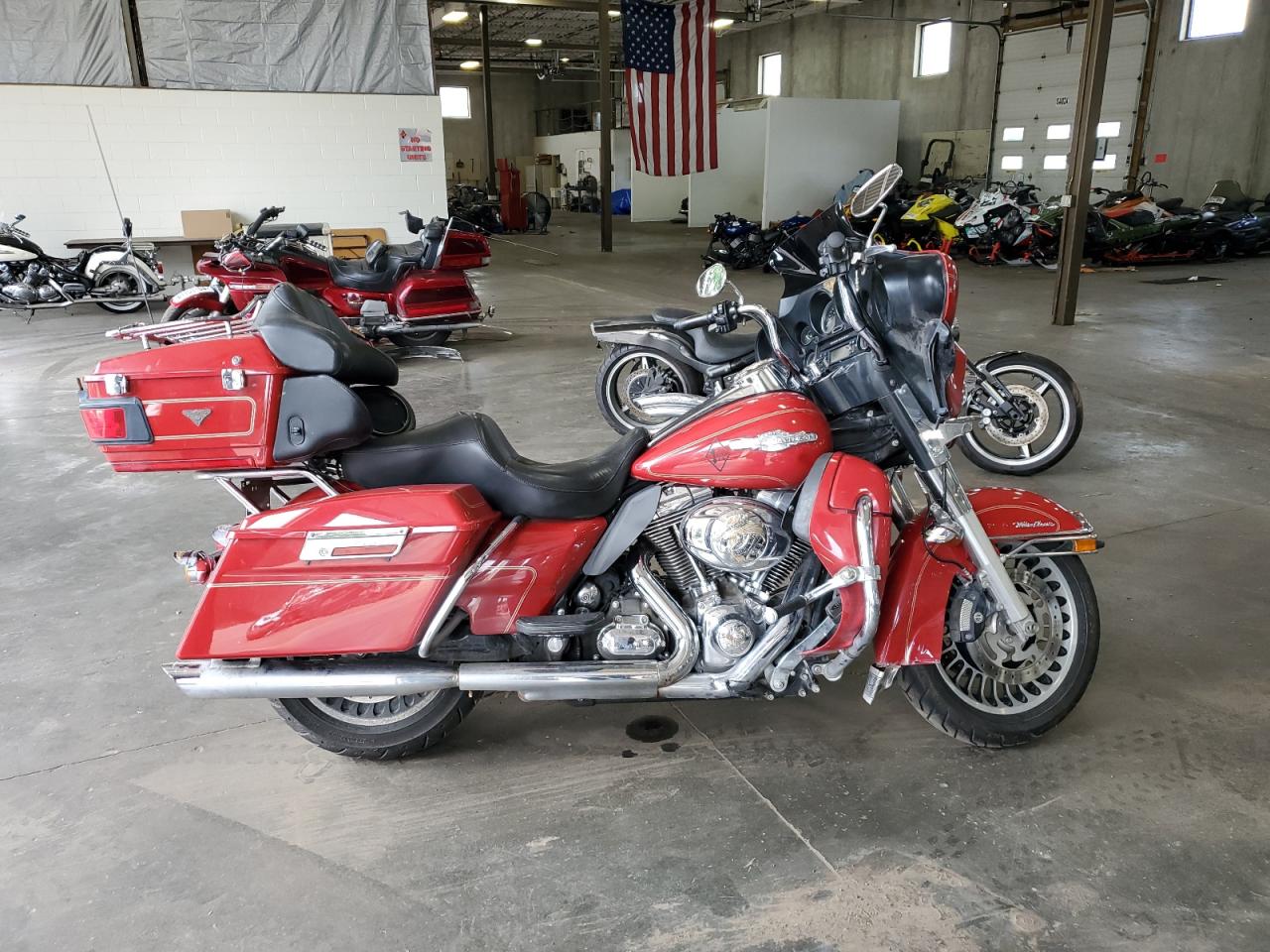 Harley Davidson Electra Glide Ultra Classic Shrine 2009 FLHTCU SHR