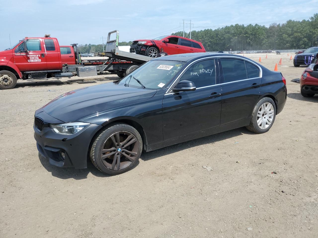 2018 BMW 330 Xi vin: WBA8D9G59JNU70669