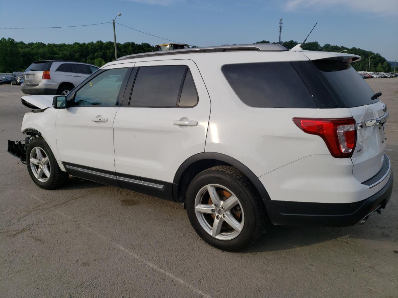 2018 Ford Explorer Xlt vin: 1FM5K7DH4JGA90900