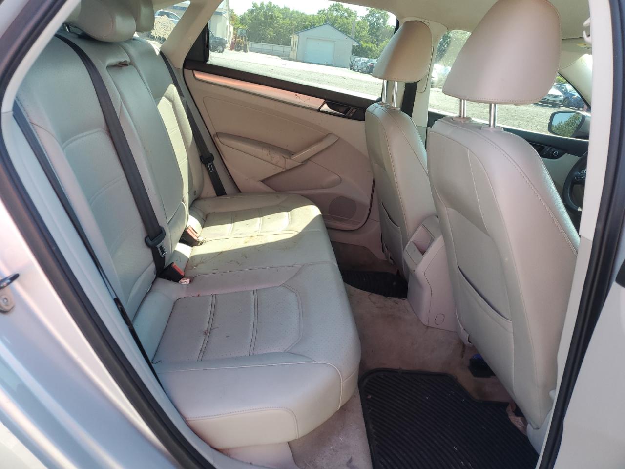 1VWAH7A38DC141026 2013 Volkswagen Passat S