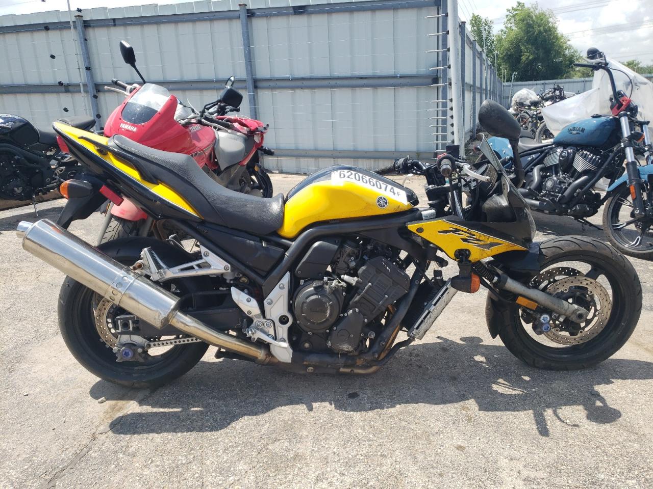 Yamaha FZS1000 2003 