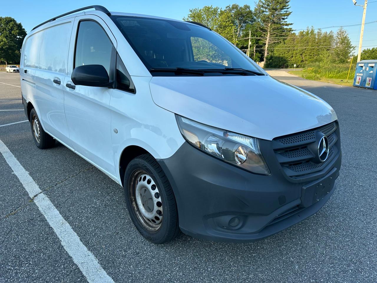  Salvage Mercedes-Benz Metris