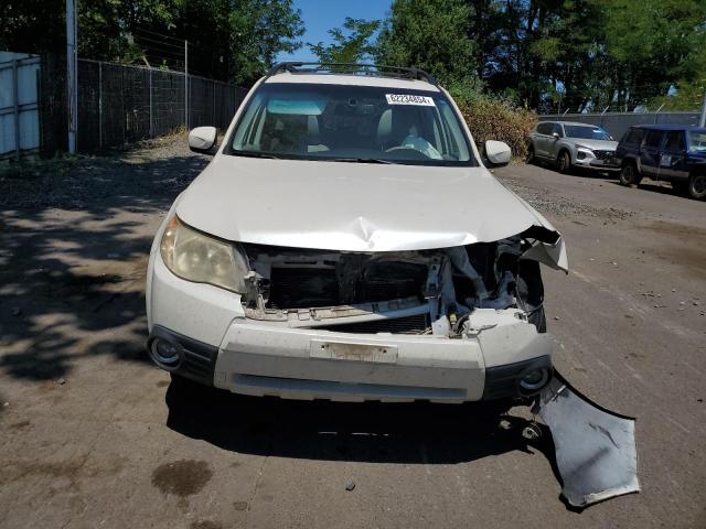 VIN JF2SHAEC4DH415969 2013 Subaru Forester, Limited no.5