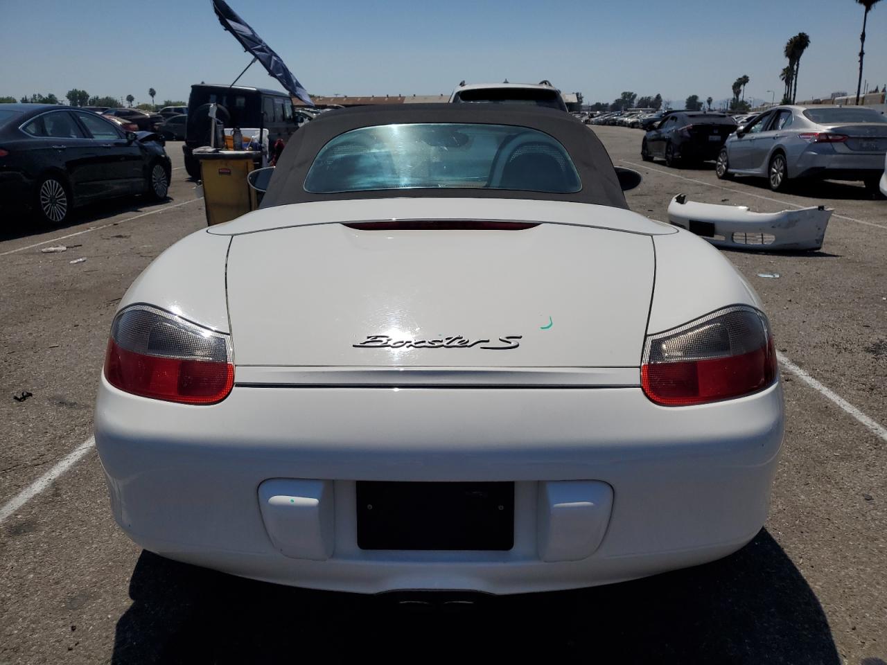 WP0CB29892U661114 2002 Porsche Boxster S