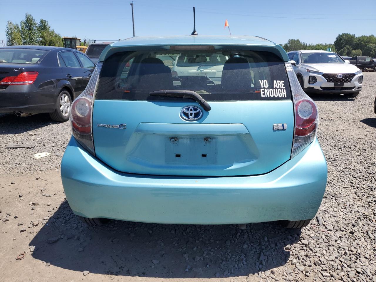 2013 Toyota Prius C vin: JTDKDTB39D1050028