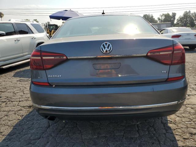 2017 Volkswagen Passat S VIN: 1VWAT7A33HC009425 Lot: 62688304