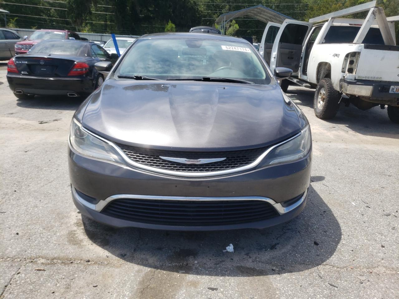 2015 Chrysler 200 Limited vin: 1C3CCCAB0FN577620