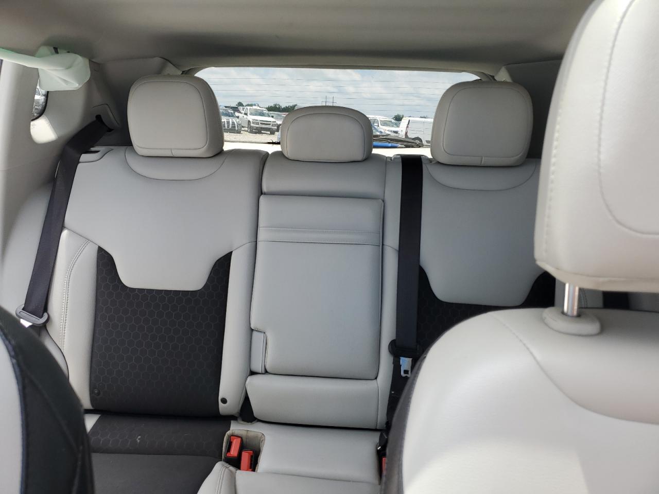 3C4NJCBB4KT730731 2019 Jeep Compass Latitude