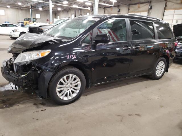 5TDYZ3DC2HS894994 2017 TOYOTA SIENNA - Image 1