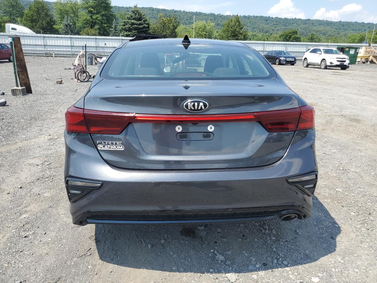 3KPF24ADXME352383 2021 Kia Forte Fe