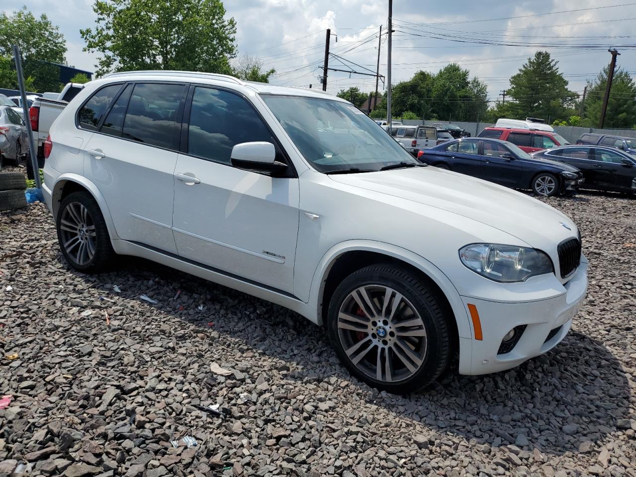 5UXZV8C58D0C17334 2013 BMW X5 xDrive50I