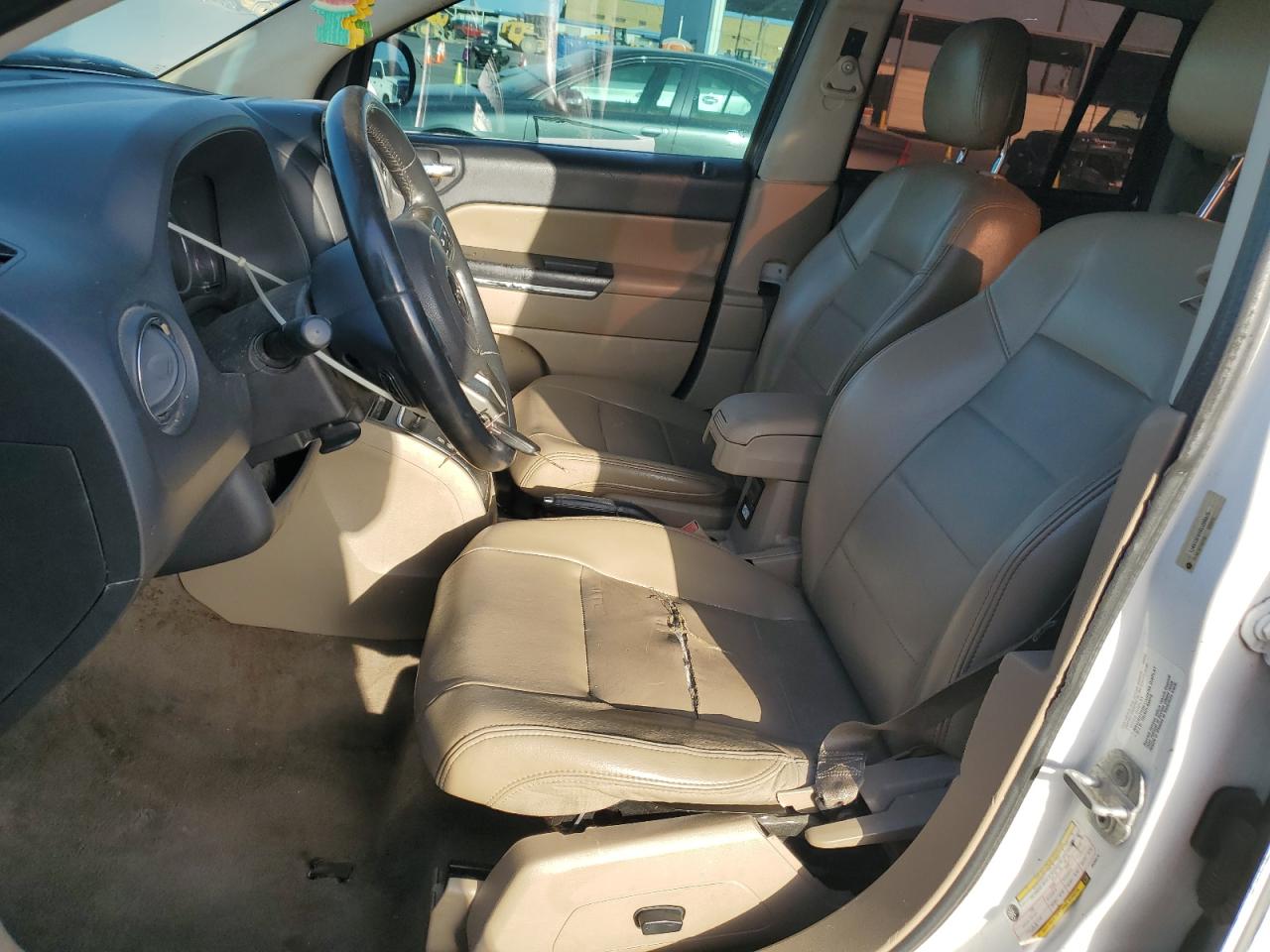 1J4NT5FB8BD289475 2011 Jeep Compass Limited