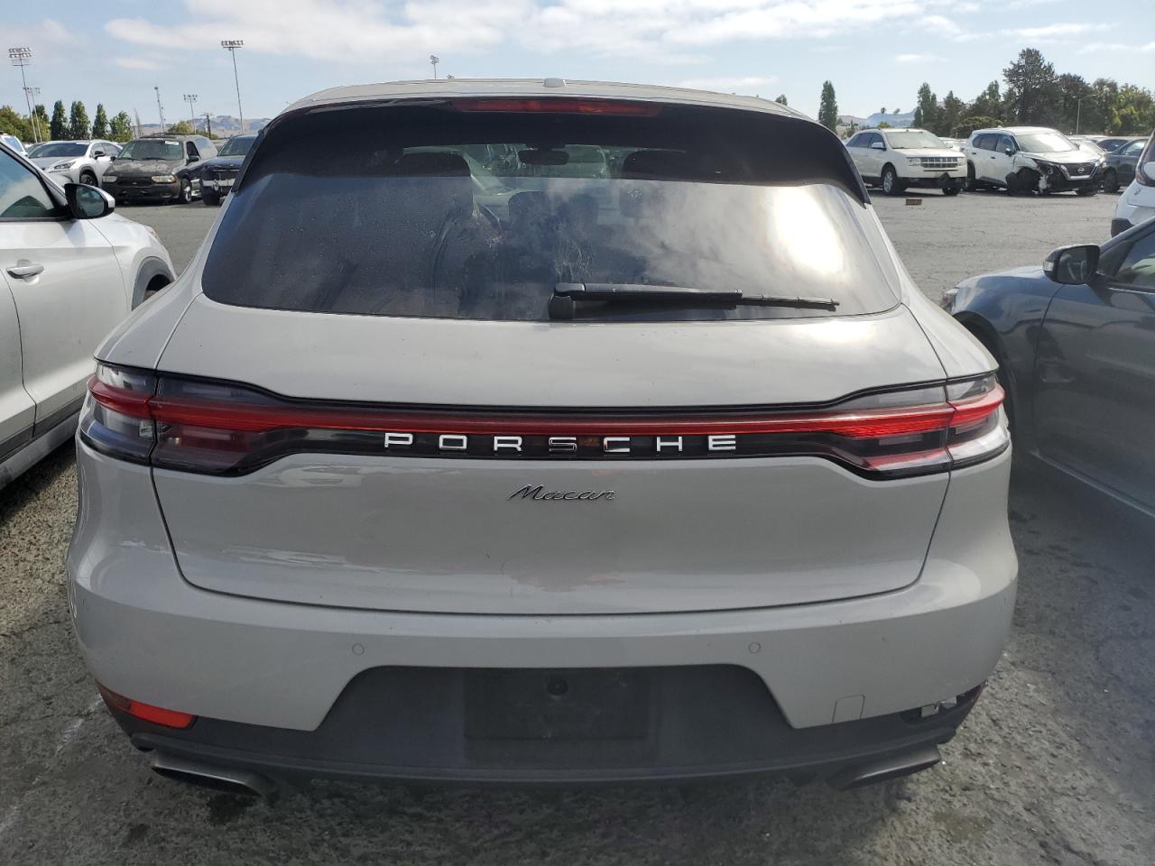 WP1AA2A57MLB15561 2021 Porsche Macan