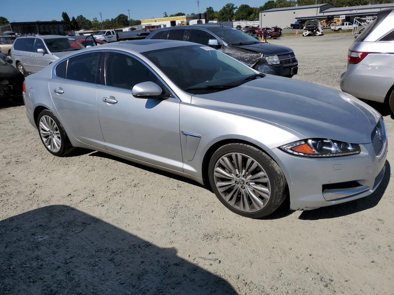 2012 Jaguar Xf Portfolio vin: SAJWA0HB3CLS41150