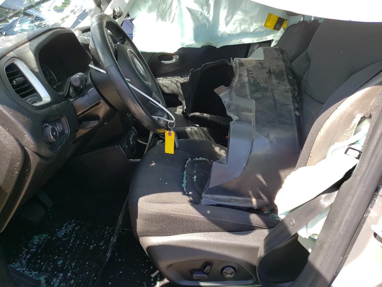 ZACNJBBB3KPK84800 2019 Jeep Renegade Latitude