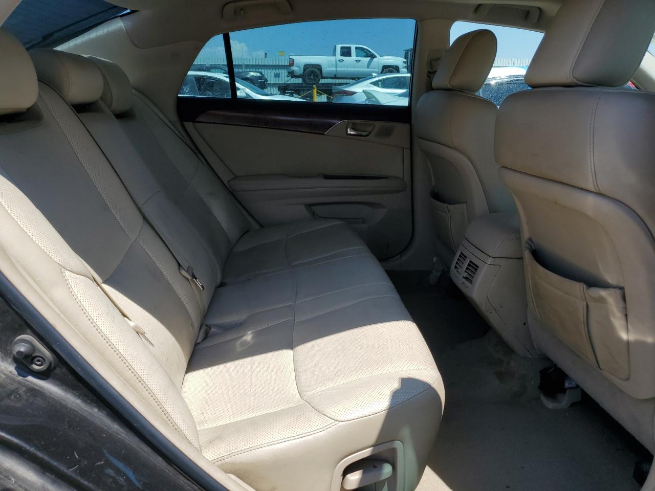 4T1BK3DB8BU430852 2011 Toyota Avalon Base