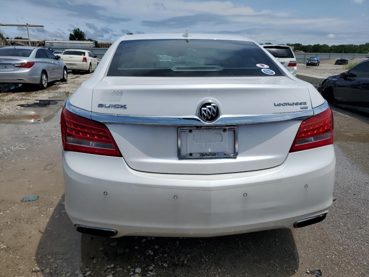 1G4GE5G35FF202573 2015 Buick Lacrosse Premium