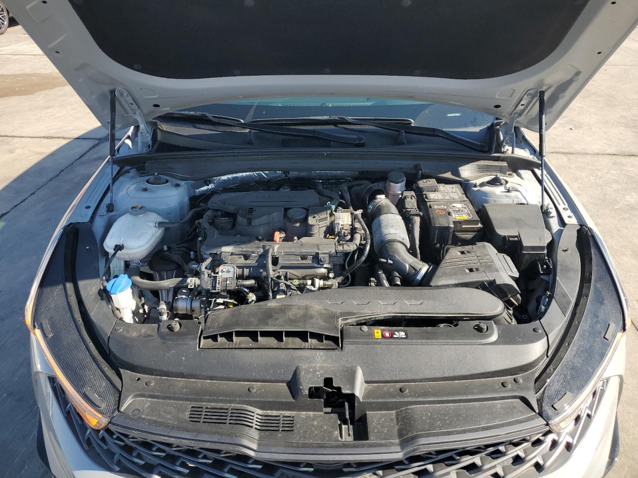 5XXG64J2XPG200137 2023 Kia K5 Gt Line