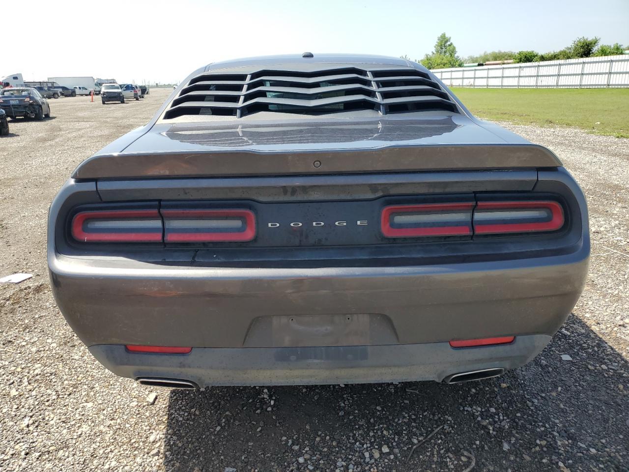 2020 Dodge Challenger Sxt vin: 2C3CDZAG5LH117823