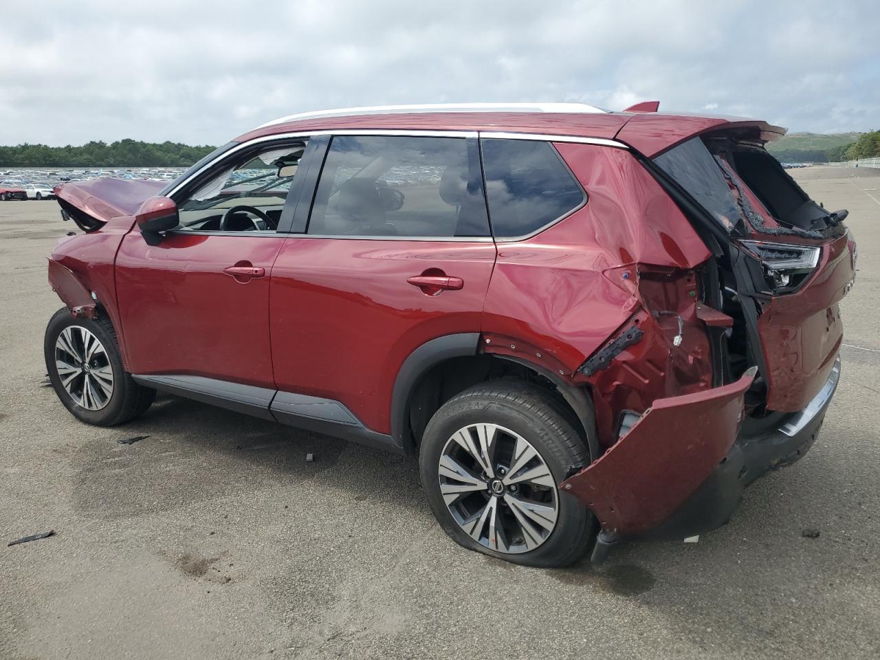 Lot #2918930597 2021 NISSAN ROGUE SV