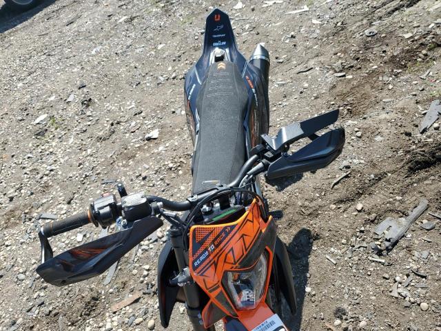 2021 KTM 690 SMC R VBKLSV401MM709807