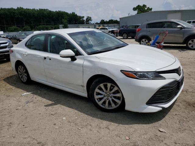 VIN 4T1B11HK6KU685419 2019 Toyota Camry, L no.4