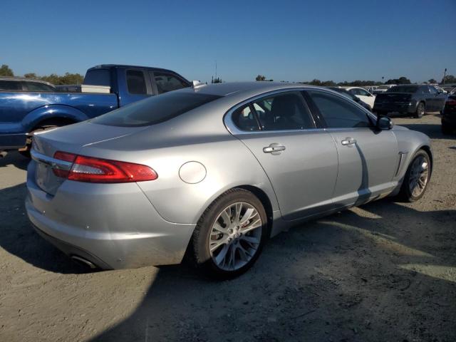 VIN SAJWA0E71D8S74250 2013 Jaguar XF no.3