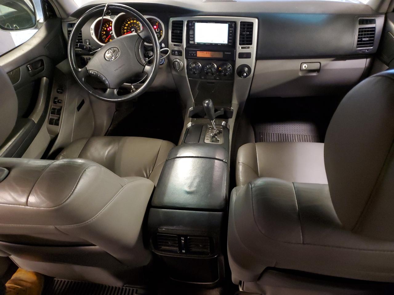 JTEBT17R948008966 2004 Toyota 4Runner Limited