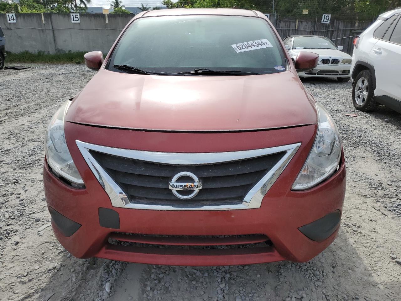 2016 Nissan Versa S vin: 3N1CN7AP8GL883896