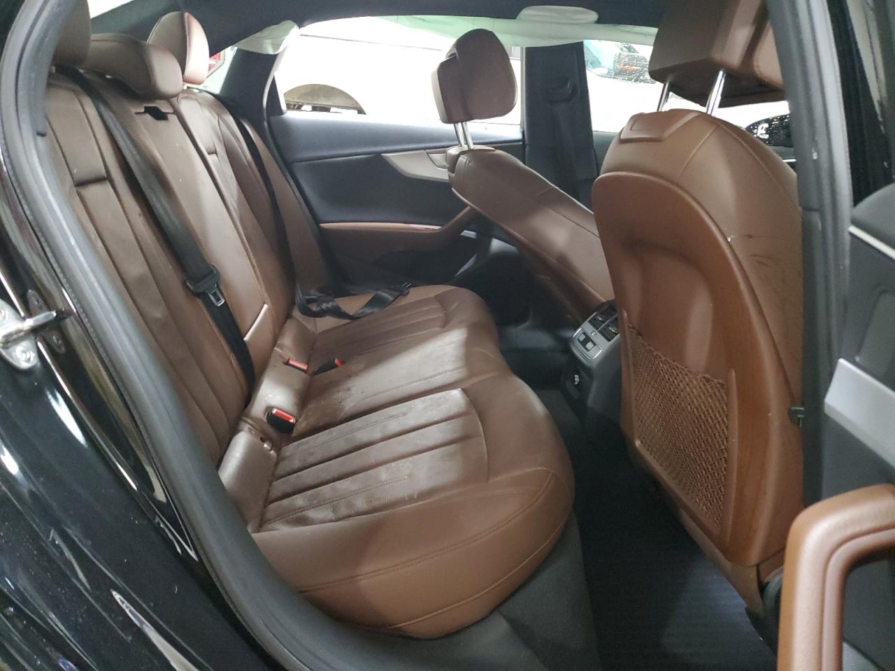 WAUDNAF49HN047641 2017 Audi A4 Premium