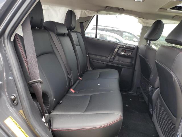 2024 TOYOTA 4RUNNER SR - JTELU5JR5R6262923