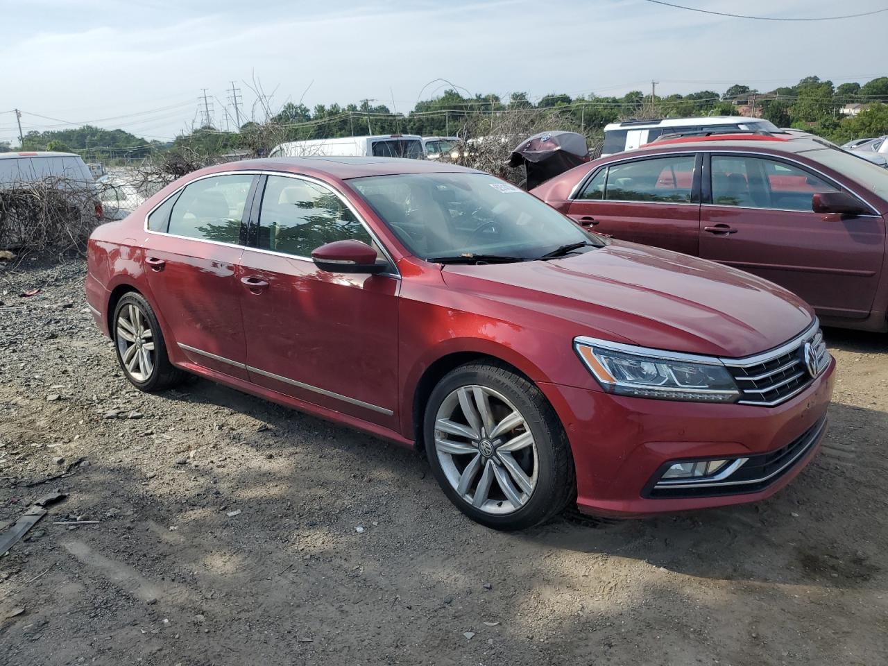 2017 Volkswagen Passat Sel Premium vin: 1VWCT7A37HC018928