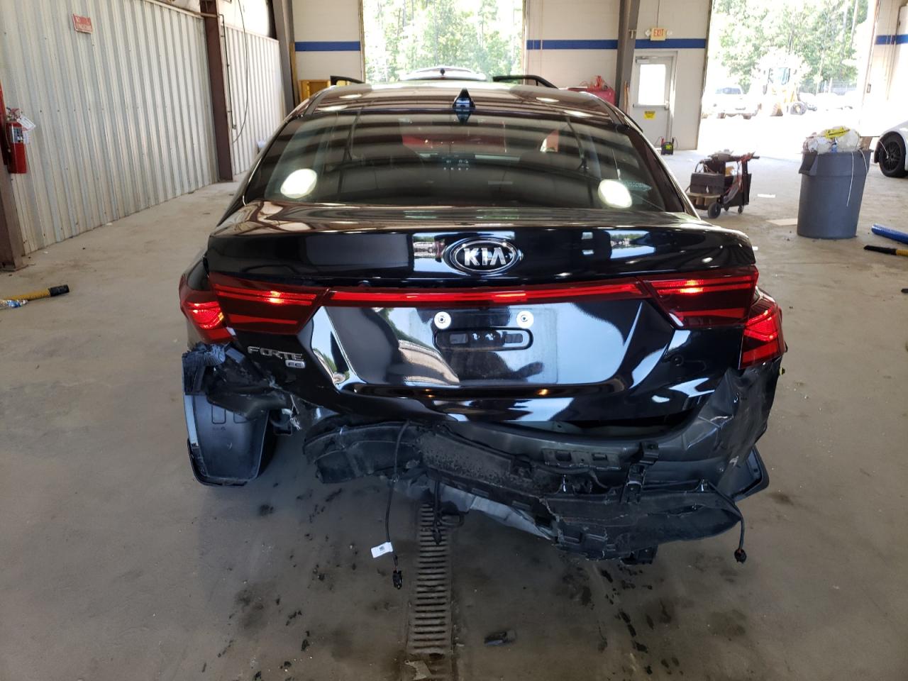 3KPF24AD4ME361595 2021 Kia Forte Fe