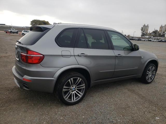 VIN 5UXZV8C55D0C16965 2013 BMW X5, Xdrive50I no.3