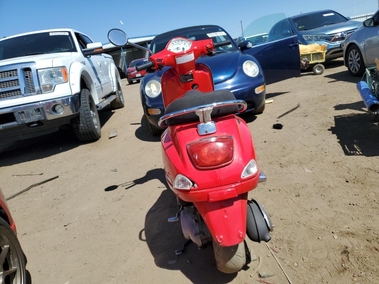 Lot #3033489095 2007 VESPA LX 50